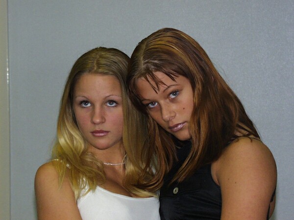 gal/Vos voisines sont des bombes !/bombe_058.jpg
